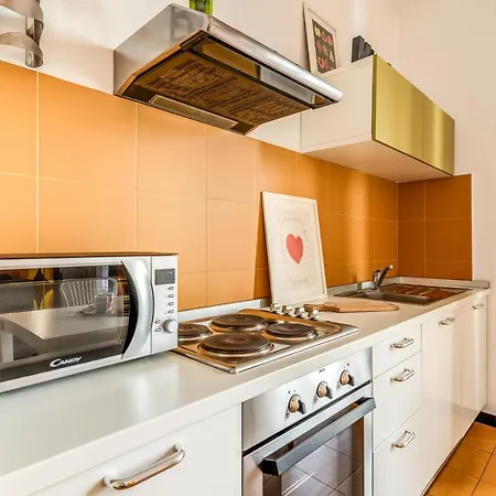 Aweshomeitaly - Cinque Terre Colors