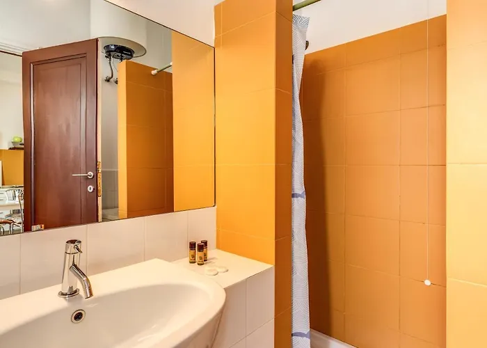 Aweshomeitaly - Cinque Terre Colors * La Spezia