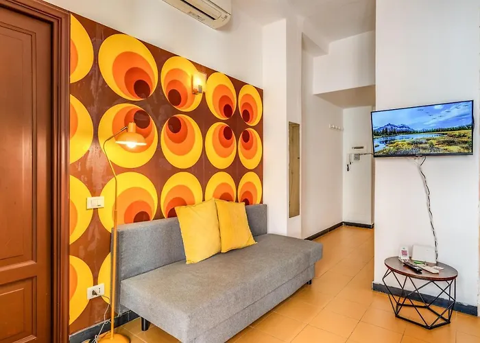 Aweshomeitaly - Cinque Terre Colors * La Spezia